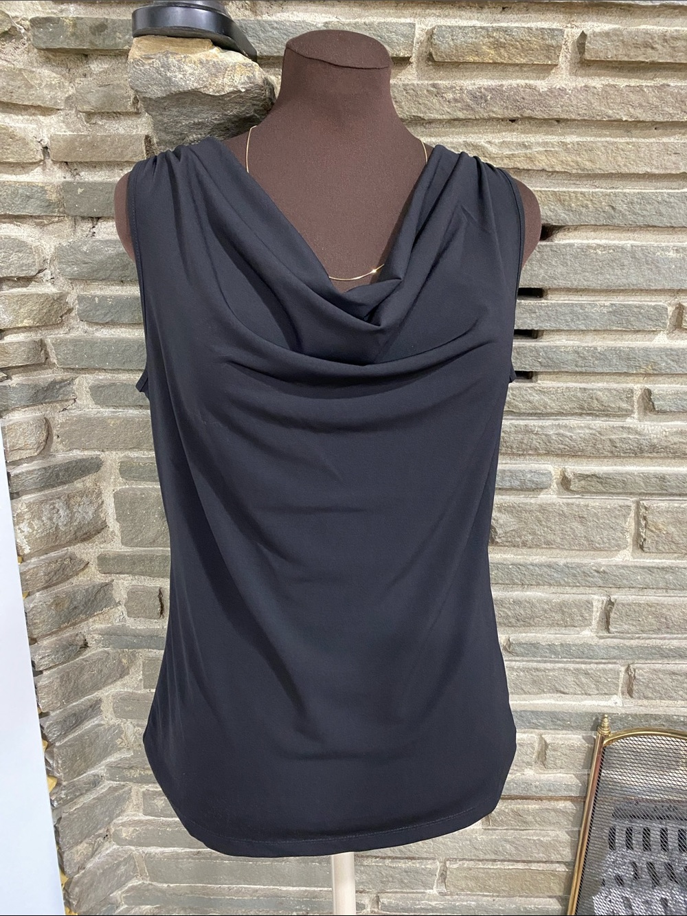 TAHARI shirt top blouse tunic pullover stretch Black Cowl sleeveless popover